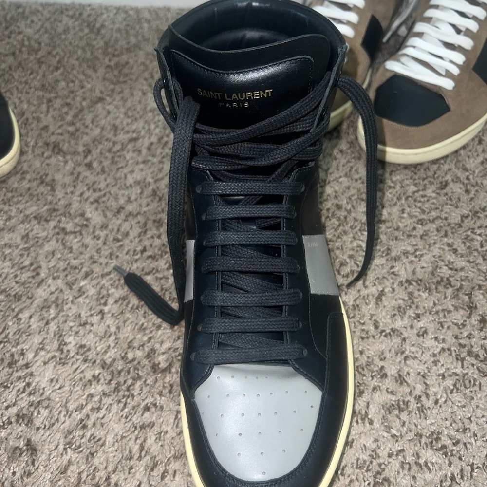 Saint Laurent Sneakers - Picture 9 of 9